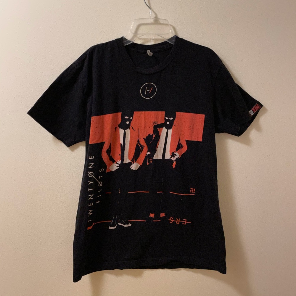 Twenty one pilots M concert T-shirt